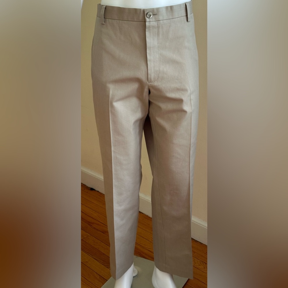 Dockers D2 Khakis Flat Front 100% Cotton Casual Pants Sz 42. Deep Pocket.